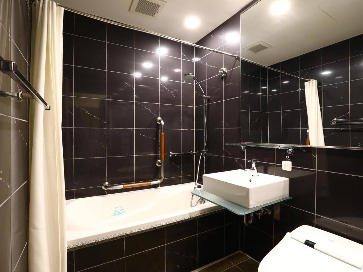 Apa Hotel Kodemmacho Ekimae Tokyo prefektur Exteriör bild